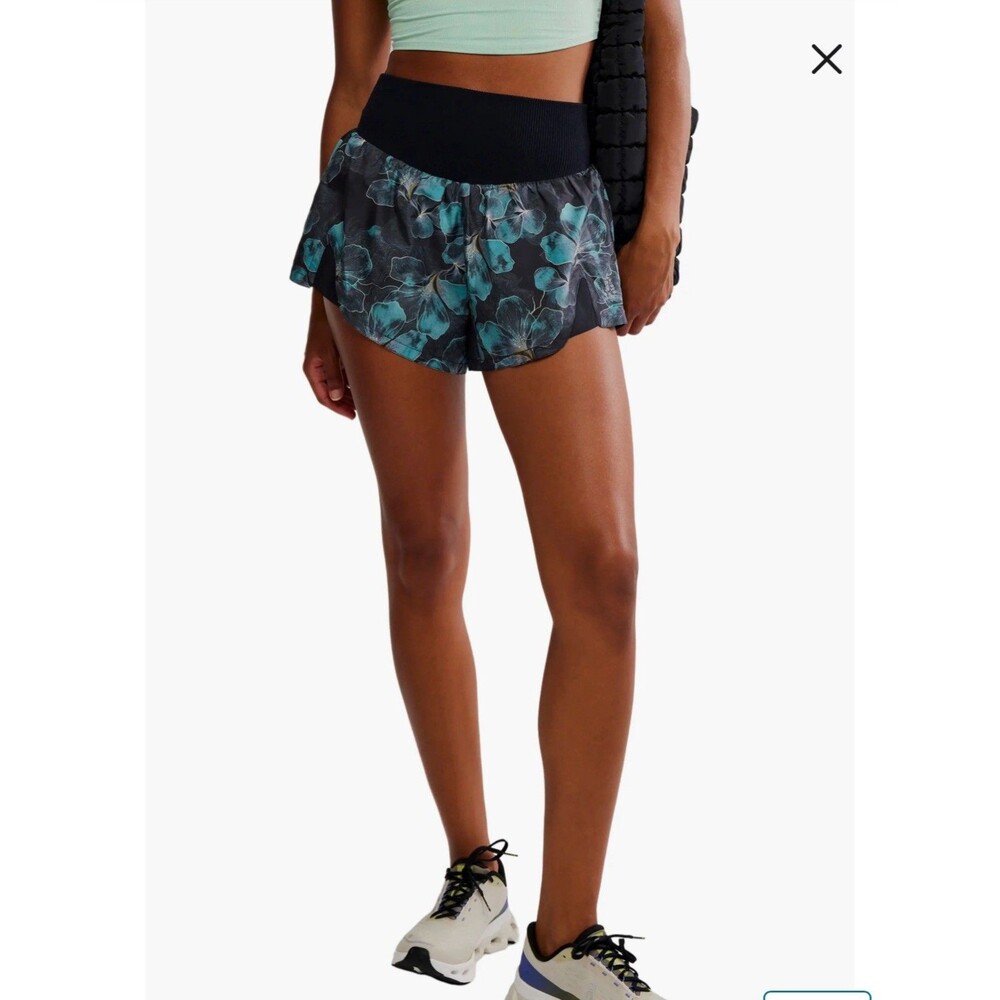 FP Movement Carpe Diem Stripe Shorts Rose Hot Court Splatter sz M NWT $50